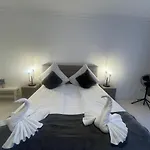 Central Shared Apartment, Friesenplatz